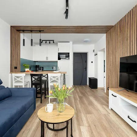 Nadmorski Z Balkonem W Kołobrzegu By Renters *