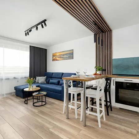 Nadmorski Z Balkonem W Kolobrzegu By Renters Apartment *